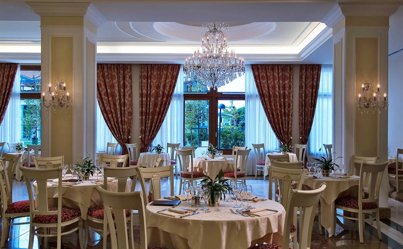 La sala ristorante dell’Hotel Terme All’Alba