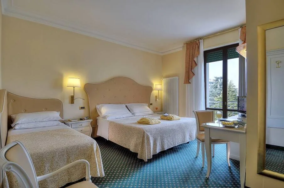 Quadrupla Standard — Palace Hotel Meggiorato