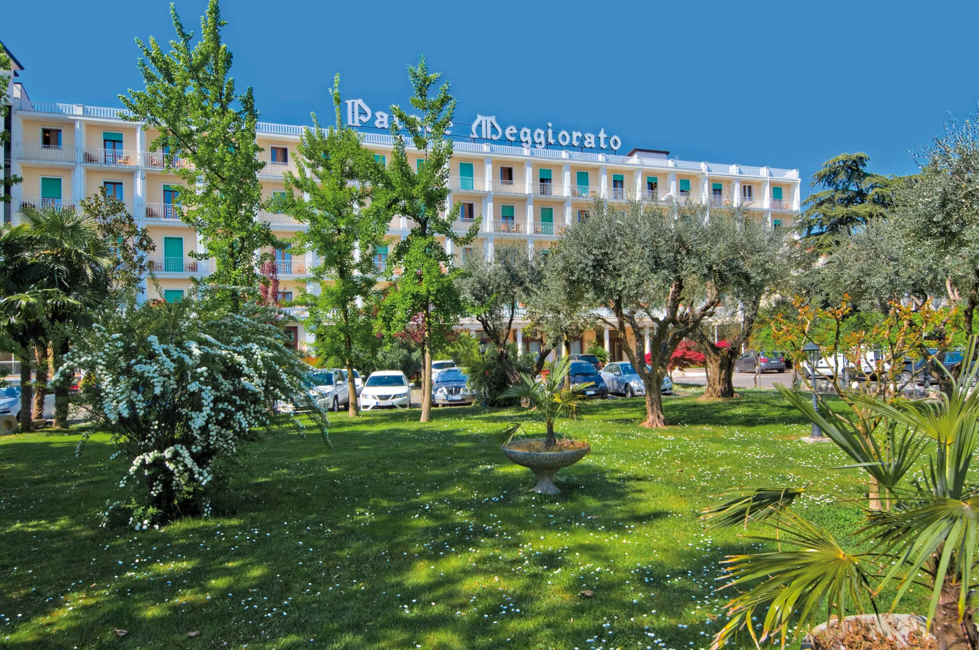 Palace Hotel Meggiorato di giorno